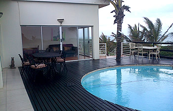 Swimmimg pool and deck at Bentley Guest House in La Lucia, Umhlanga Rocks