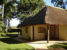 Pongola Accommodation - Pongola Guest Houses - Pongola Tea Garden - Pongola Tropical