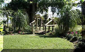 Pongola Rose Garden Guesthouse garden bridge, Accommodation Pongola, Guesthouses Pongola, B&B Accommodation Pongola, Affordable Accommodation Pongola