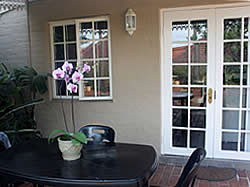 Self-catering air-conditioned cottage in Glenwood, KZN